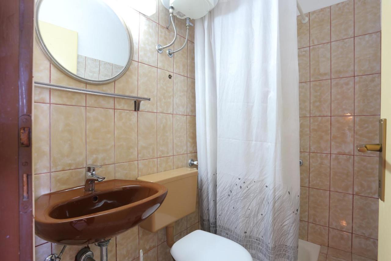 Apartments By The Sea Igrane, Makarska - 6653 외부 사진