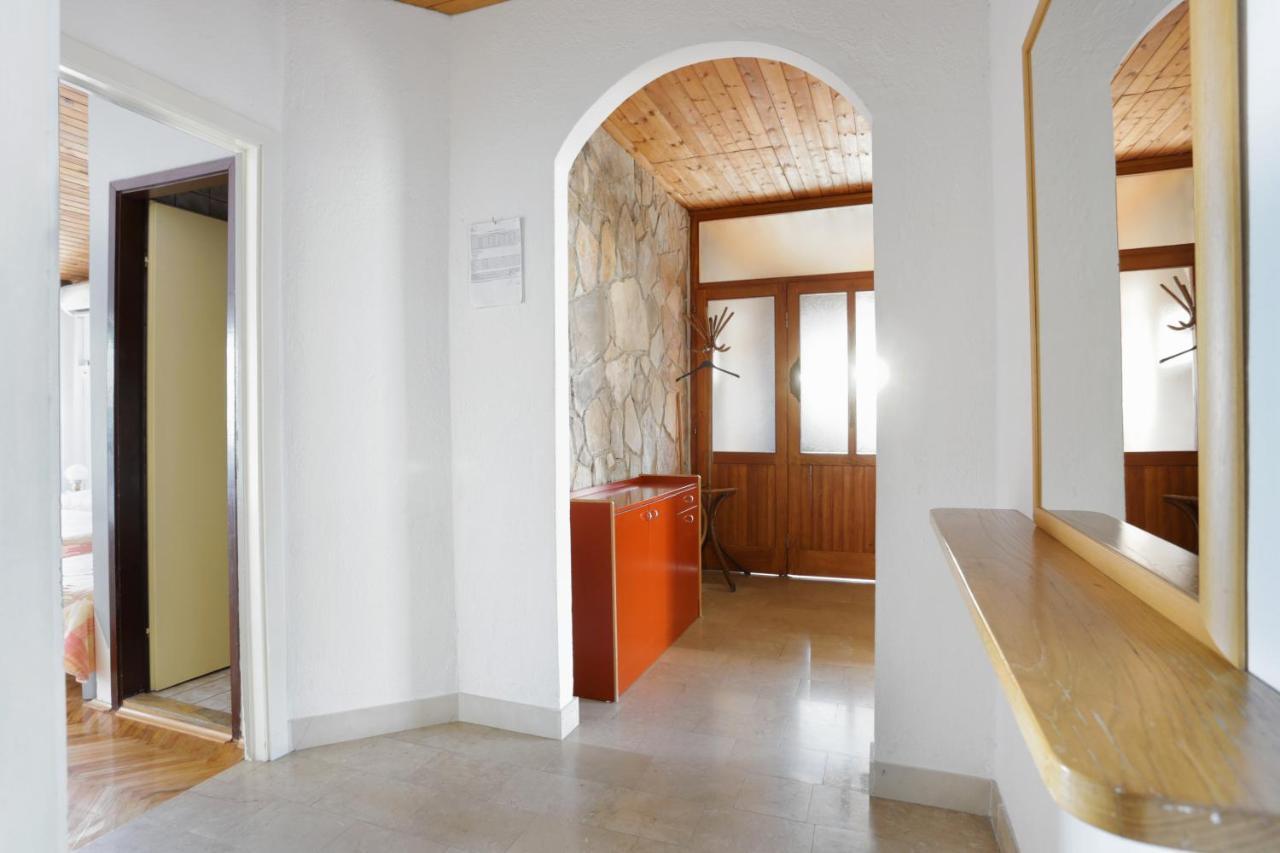 Apartments By The Sea Igrane, Makarska - 6653 외부 사진