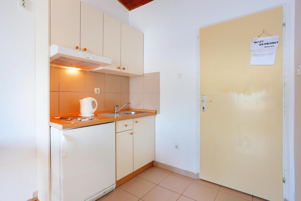 Apartments By The Sea Igrane, Makarska - 6653 외부 사진